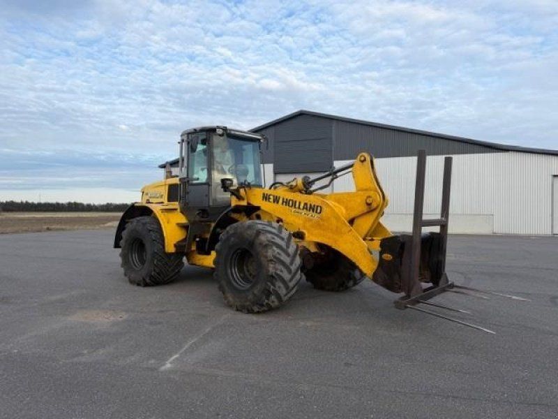 New Holland W190B