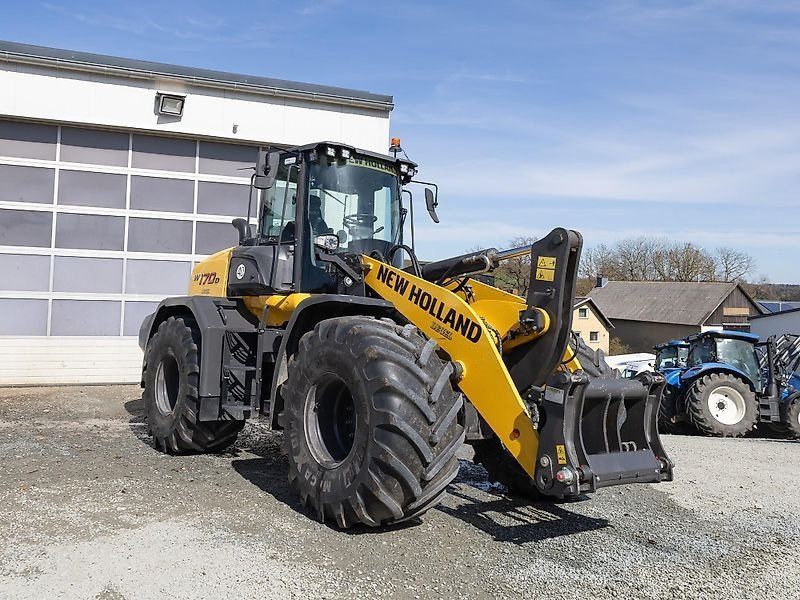 New Holland W170D