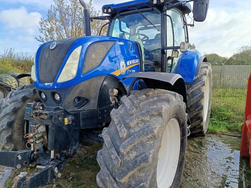 New Holland T7 230 AC