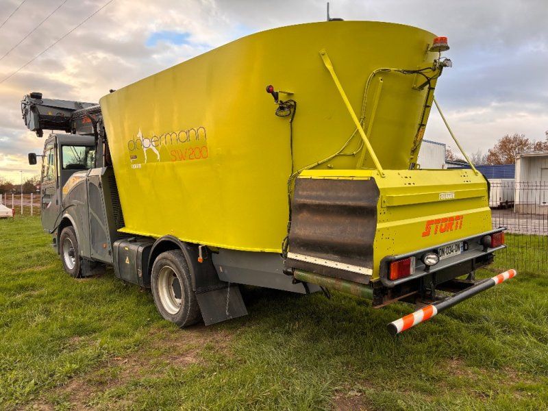 Storti Dobermann SW 200