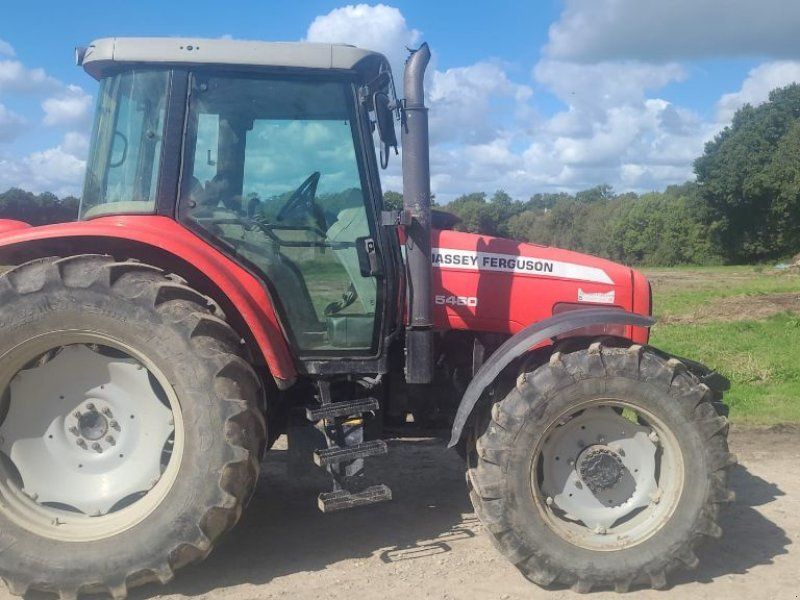 Massey Ferguson 5460