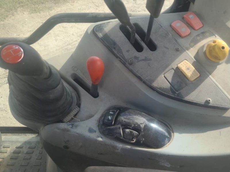 Massey Ferguson 5460