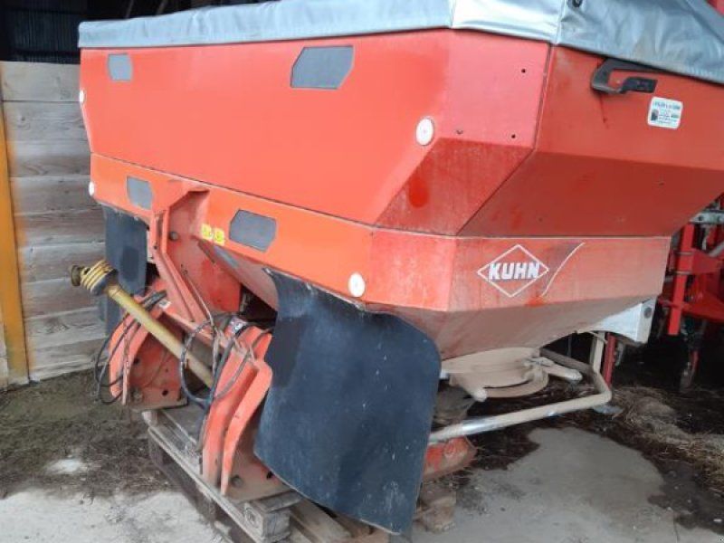 Kuhn Axis 40.1