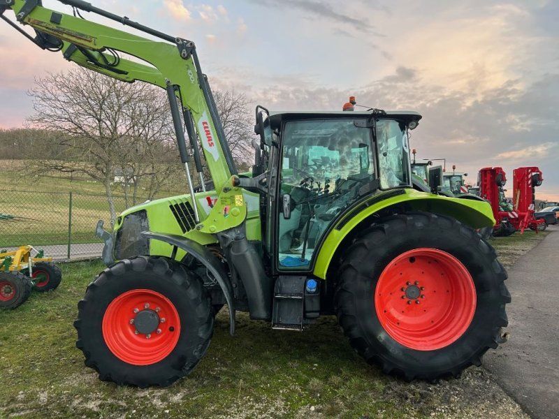 Claas ARION 420 CIS