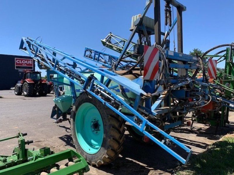 Pulvérisateur traîné ALBA Berthoud