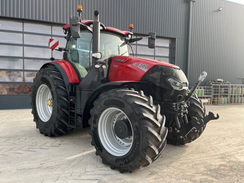 Case IH TUM 300 CVX DRIVE
