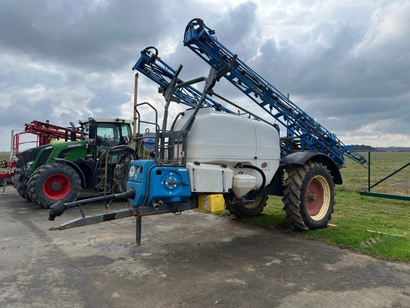 Evrard Pulvérisateur traîné METEOR PLUS 41H