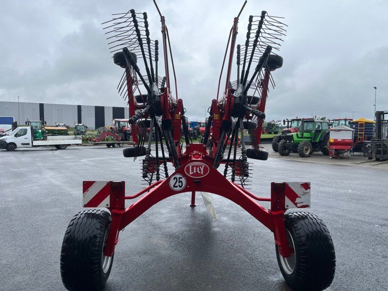 Lely Andaineur HIBISCUS 745 CD Vario