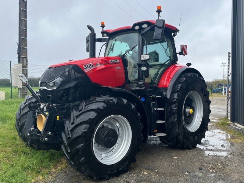 Case IH TUM 300 CVX DRIVE