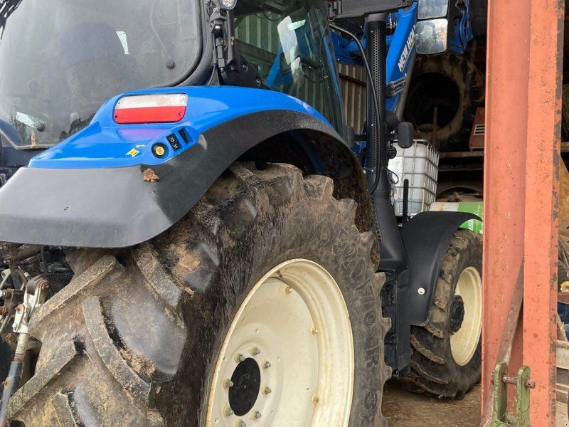 New Holland T6.125S