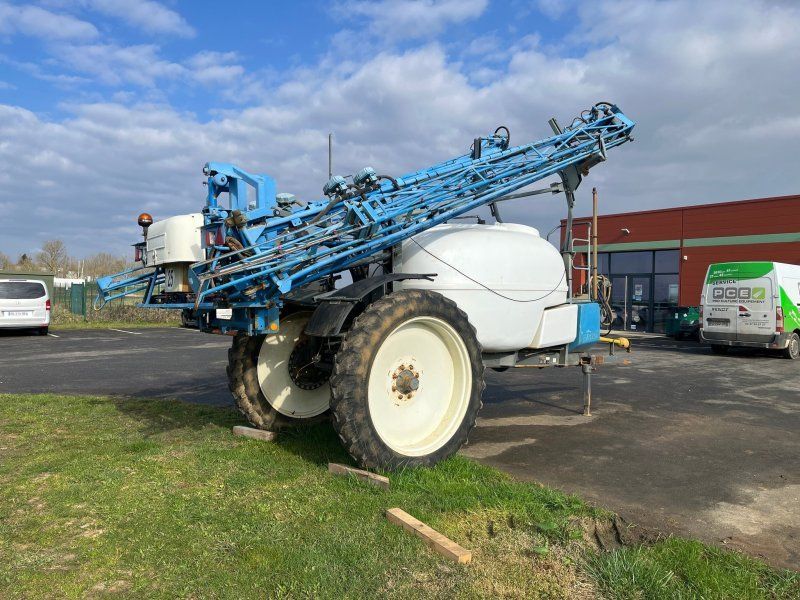 Evrard Pulvérisateur traîné METEOR 3400