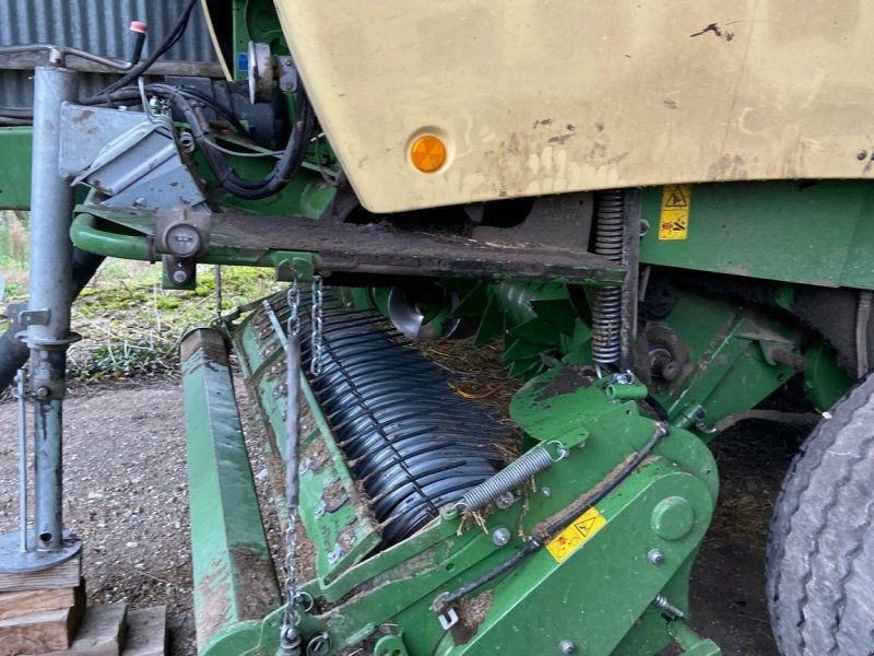 Krone Presse à balles rondes COMPRIMA V 150