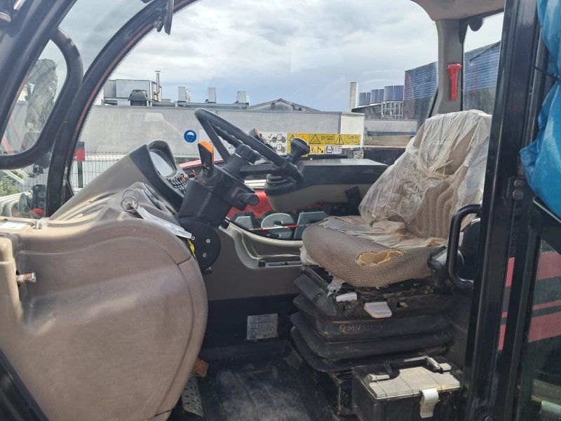 Case IH Chariot télescopique agricole FARMLIFT 742 I