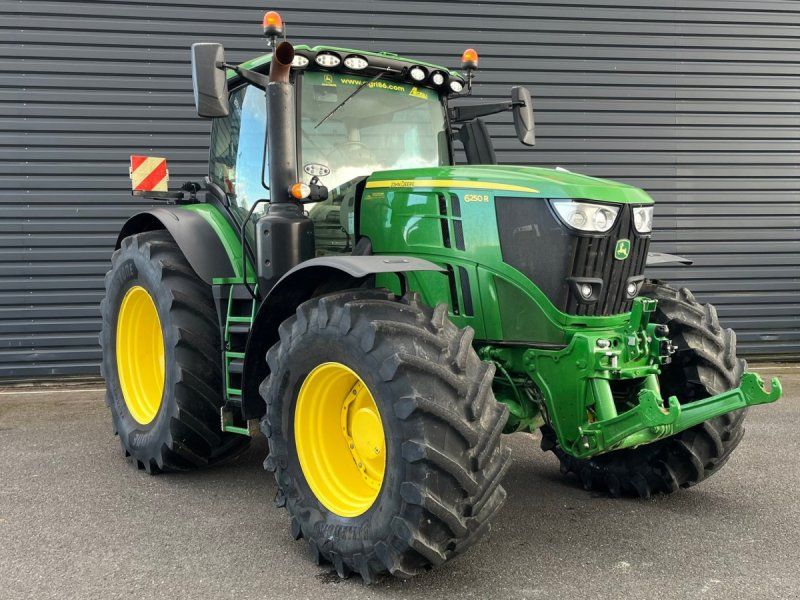 John Deere 6250 R