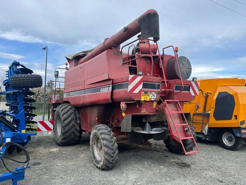 Case IH Moissonneuse batteuse AXIAL-FLOW 2188
