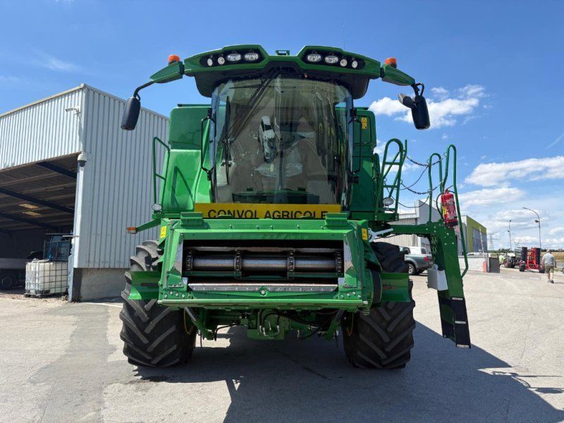John Deere T660i
