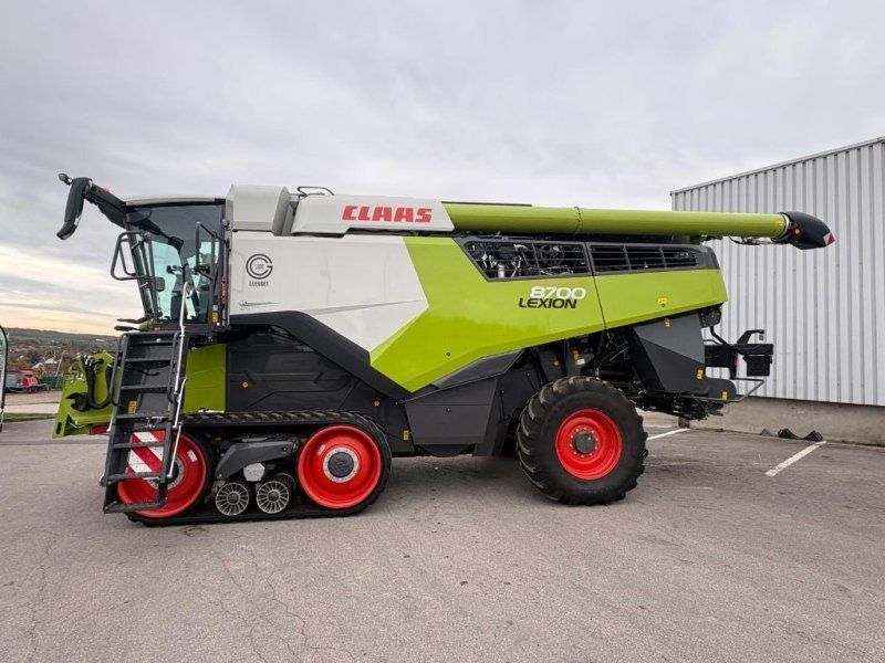 Claas LION 8700 TT