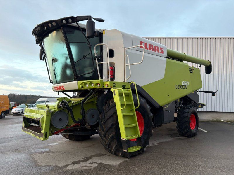Claas LION 650