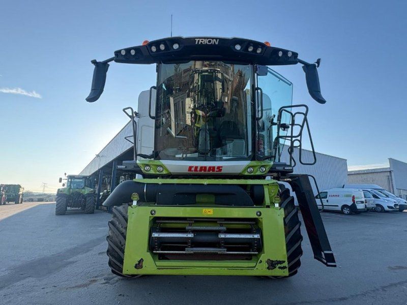 Claas Trion 750