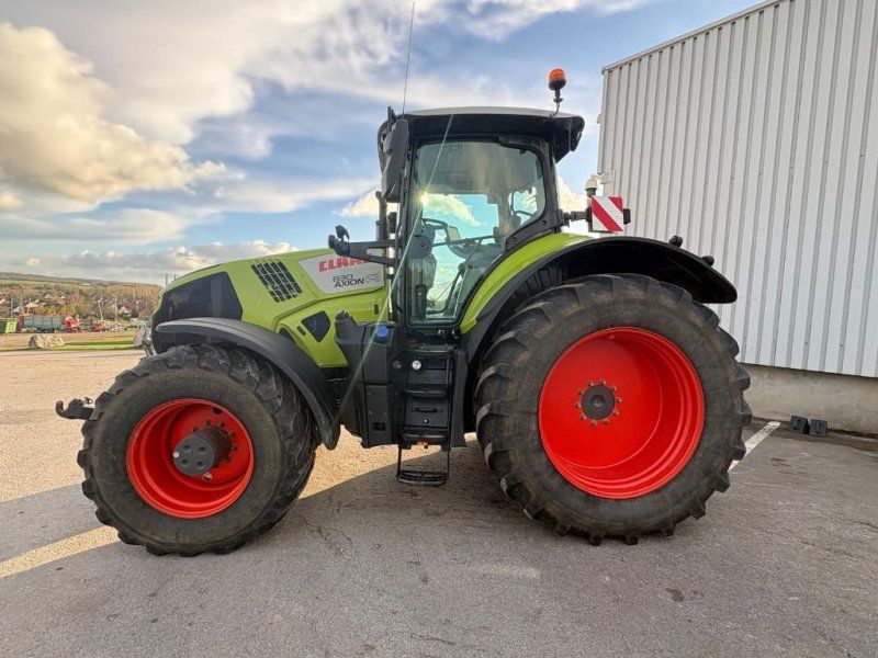 Claas AXION 830 CMATIC
