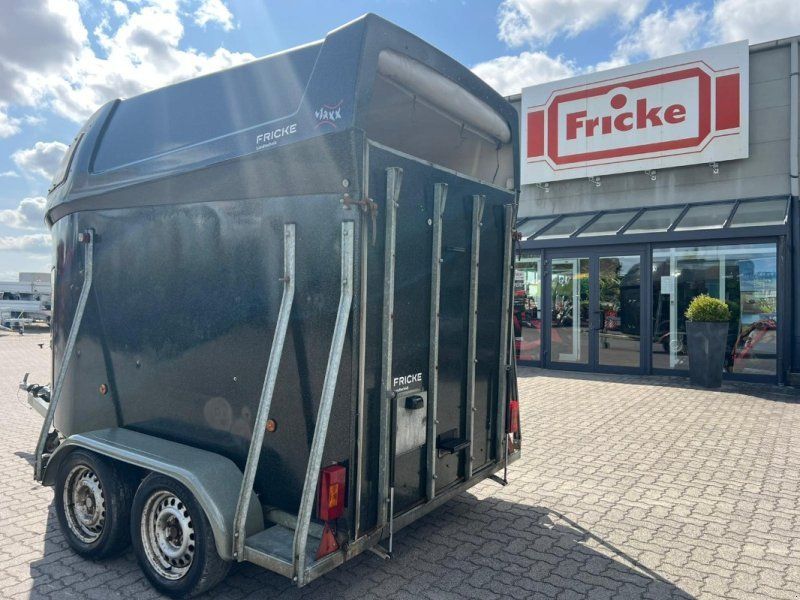 Sluis Polyesteraufbau 2000kg