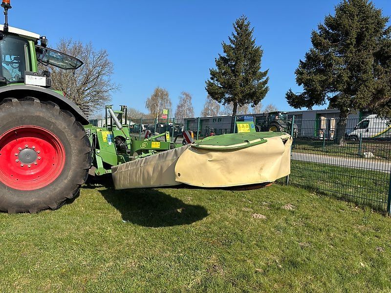 Krone Easy Cut B 890