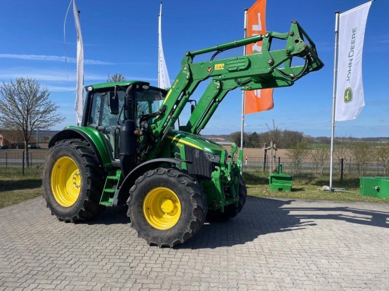 John Deere 6120M