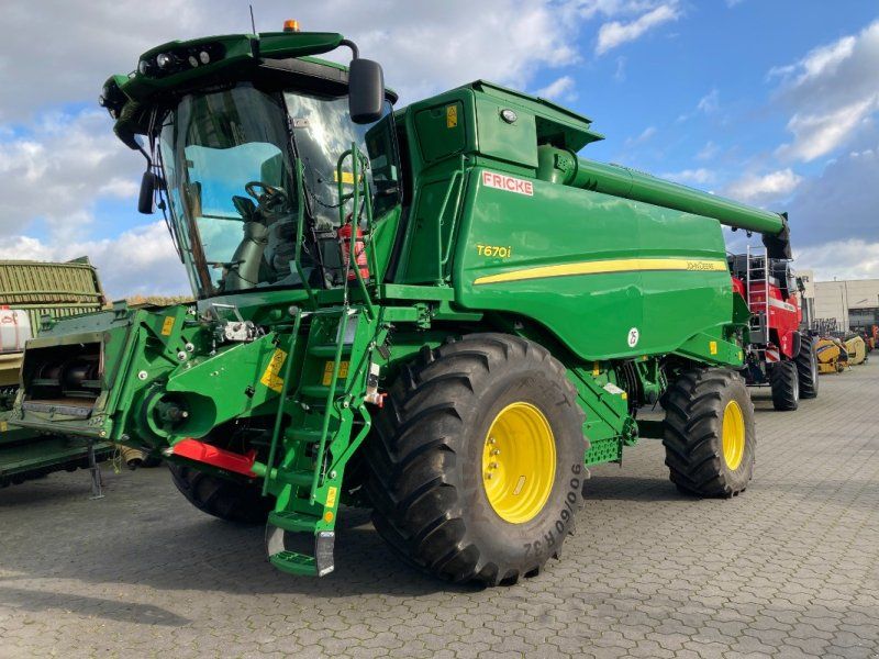 John Deere T 670 Allrad