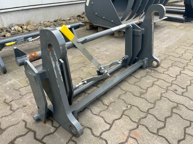 Bressel & Lade A10 Adapterrahmen für CLAAS SCORPION  Euro-SW