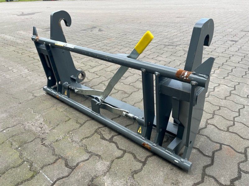 Bressel & Lade A10 Adapterrahmen für CLAAS SCORPION  Euro-SW