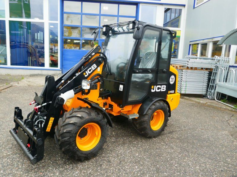 JCB 403 Agri