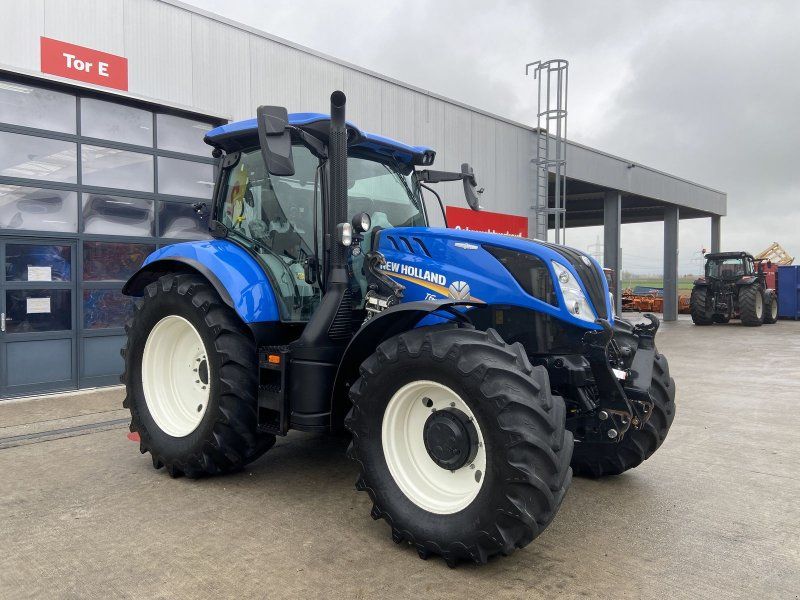 New Holland T6.145 Auto Command (Stage V)
