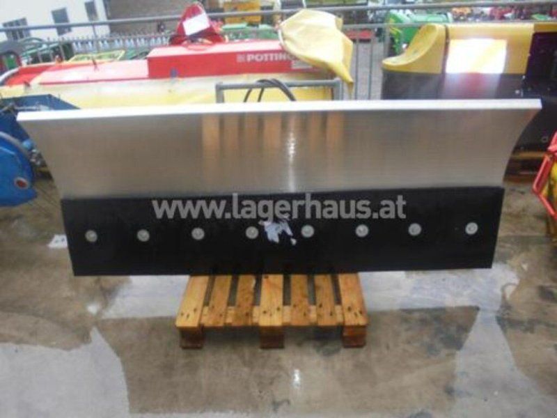 Schieber 2 m hydraulisch