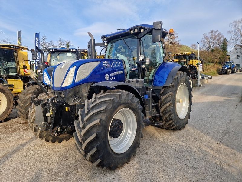New Holland T7.270 SideWinder II