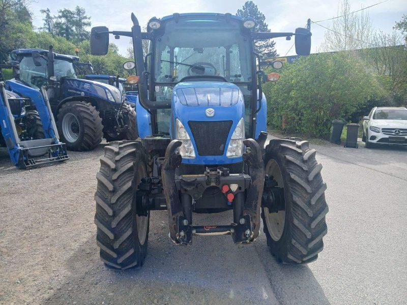 New Holland T4.75