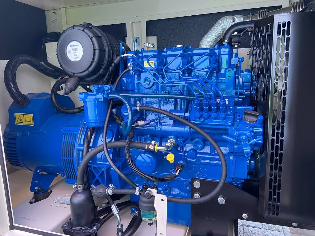 FG Wilson P22-6 - 22 kVA SilentGenset - DPX-16002