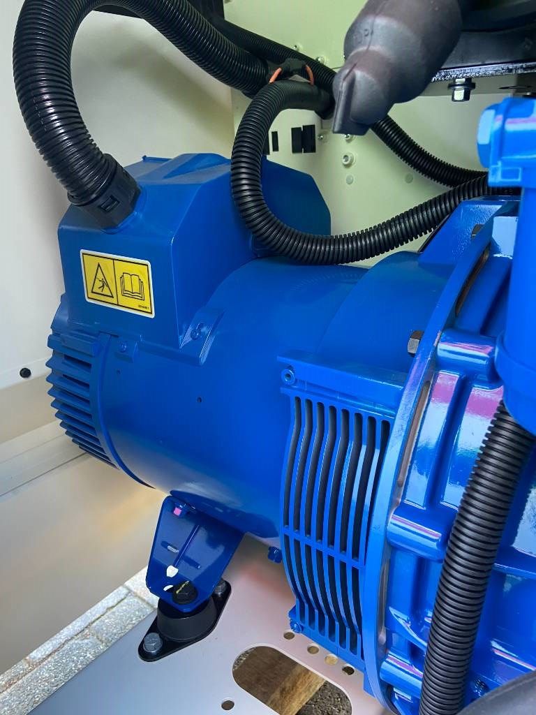 FG Wilson P22-6 - 22 kVA SilentGenset - DPX-16002