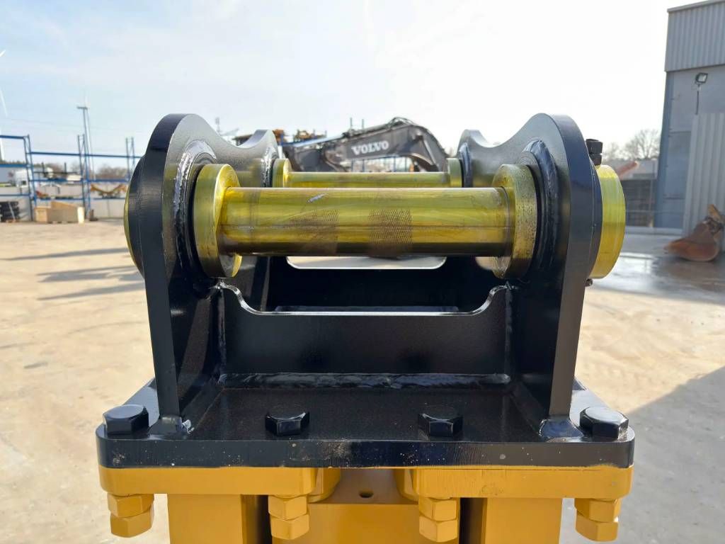 Smitma S140 / Caterpillar 320 / 323 - Volvo EC210