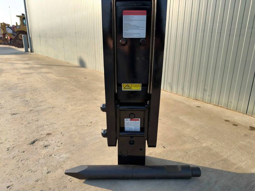 Smitma S6845 - Takeuchi / Kubota / Caterpillar / V