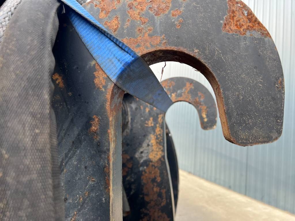 CAT Fusion 938G / 938H / 938K / 938M