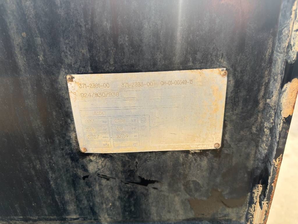 Volvo ISO - Caterpillar 924K / 924M / 926K / 926M / 930H