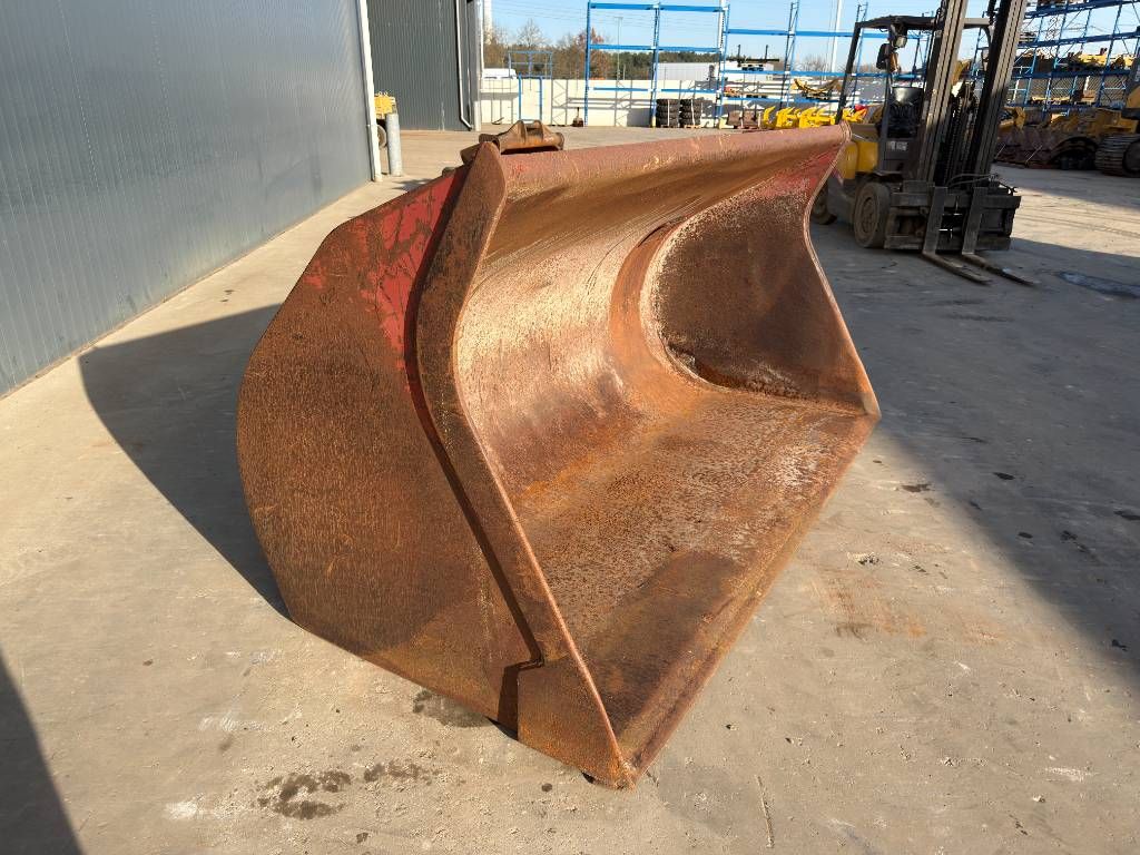 Volvo ISO L45 / L50 / Caterpillar 918