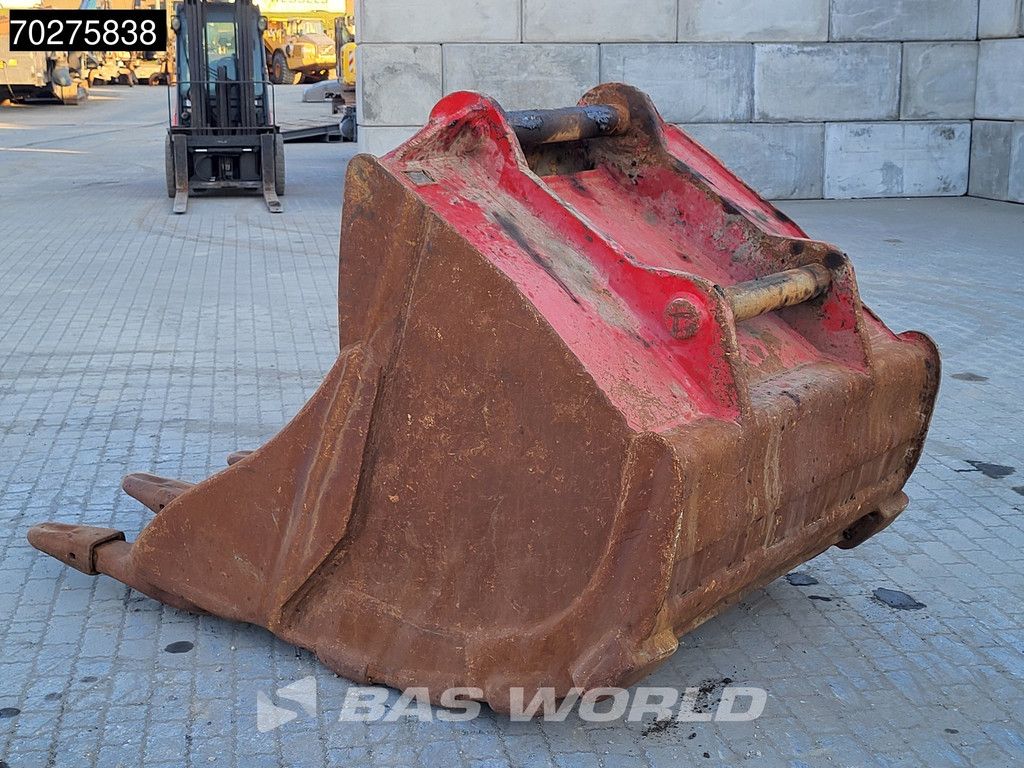 S90 Komatsu HB 365 Bucket S90