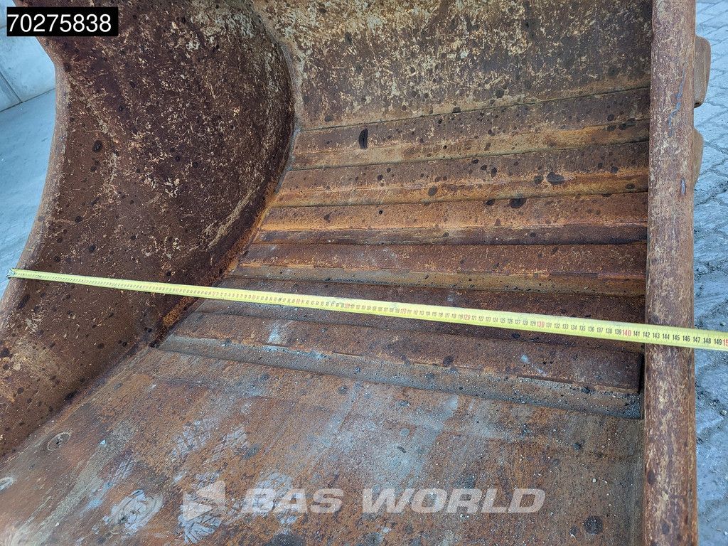 S90 Komatsu HB 365 Bucket S90