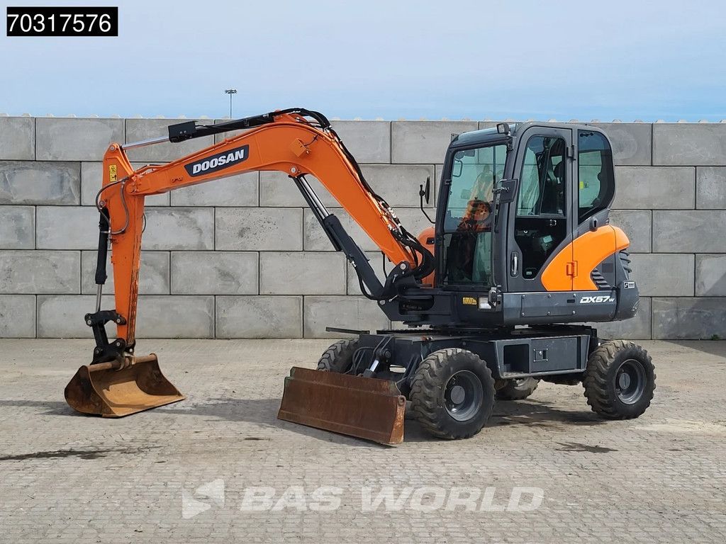Doosan DX57 W-5