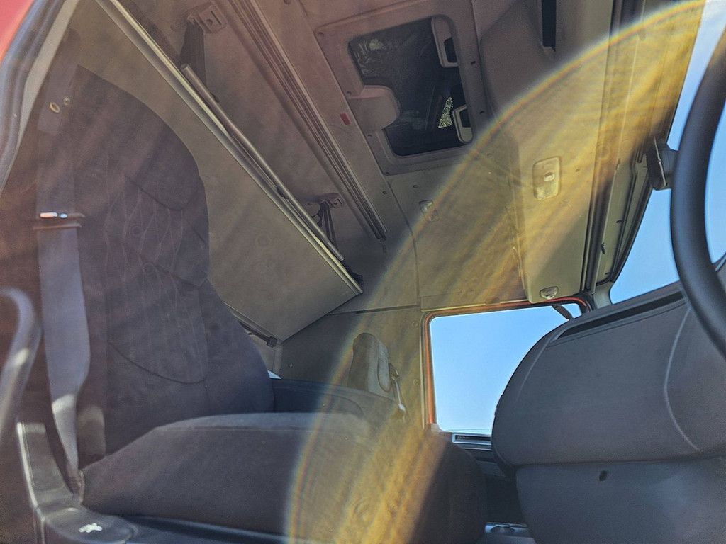 DAF XF 450 spacecab 2x tank