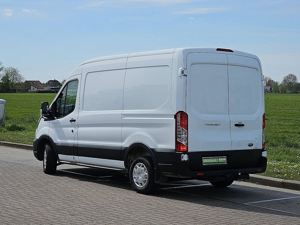 FORD TRANSIT 2.0 l2h2 airco trekhaak