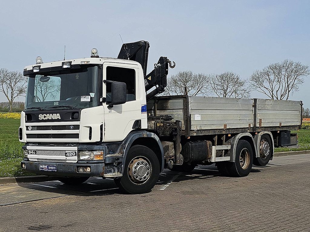 SCANIA P94.260 6x2 hiab crane