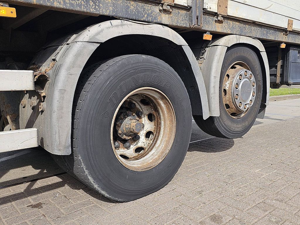 SCANIA P94.260 6x2 hiab crane