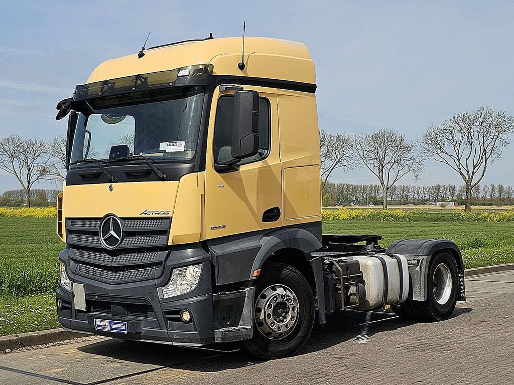 MERCEDES-BENZ ACTROS 1843